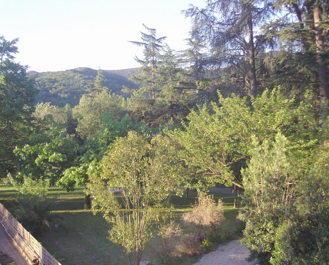 Villa Les Martinets - Voie Verte Passa Pais-Gorges d'Héric-Massif du Caroux-Chambre d'hôte Le Poujol-sur-Orb Exterior foto