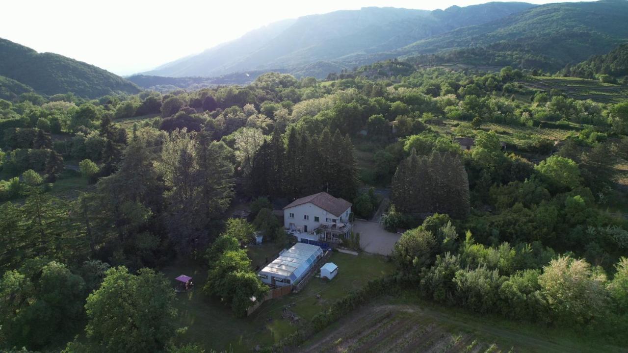 Villa Les Martinets - Voie Verte Passa Pais-Gorges d'Héric-Massif du Caroux-Chambre d'hôte Le Poujol-sur-Orb Exterior foto